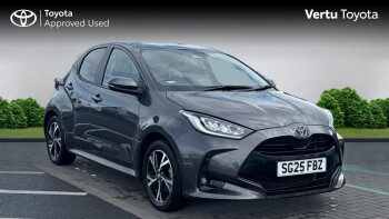 Toyota Yaris 1.5 Hybrid Design 5dr CVT Hybrid Hatchback